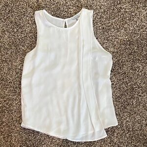 🇺🇸☀️Naked Zebra White Sleeveless Blouse